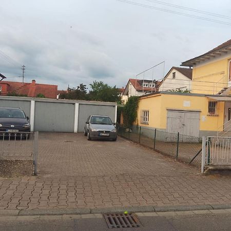 Ajko Homes - Design Apartment - Parkplatz - Balkon - Netflix - 6 Pers Walldorf  Eksteriør billede
