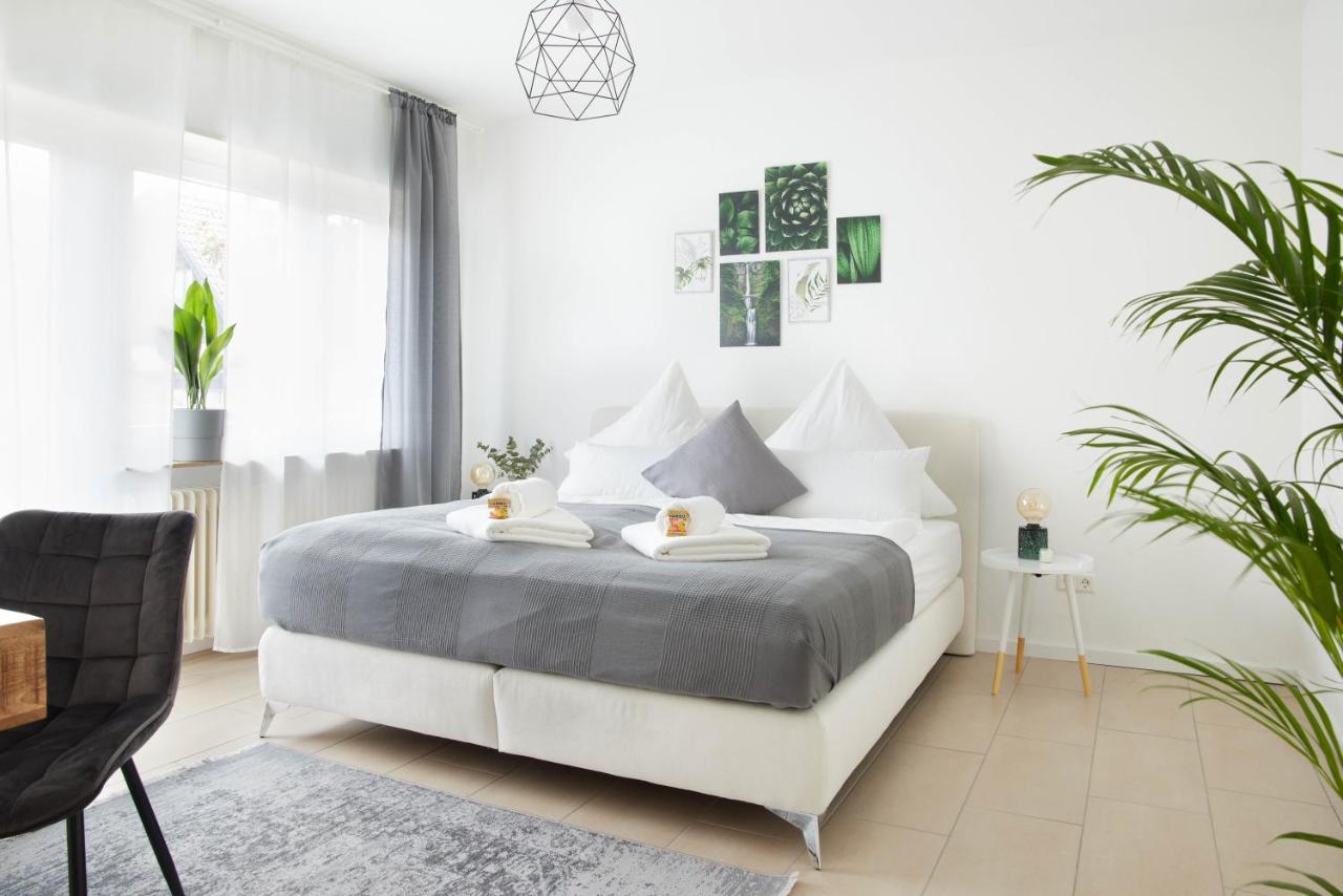 Ajko Homes - Design Apartment - Parkplatz - Balkon - Netflix - 6 Pers Walldorf  Eksteriør billede